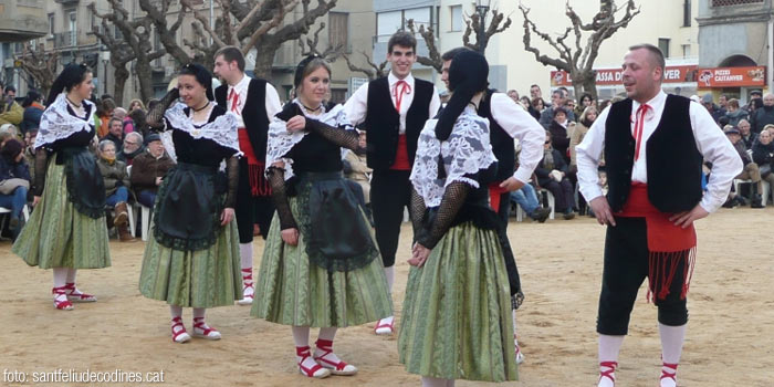 Resultado de imagen de fiestas de san antonio abad en barcelona 2017 en castellano