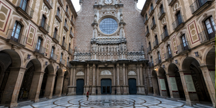 <p>Abbey of Santa Maria de Montserrat</p>