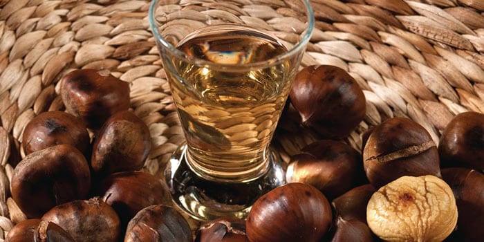 Castanyes i vi dolç