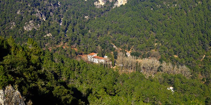 El molí de Baix, vist des del camí del Samsó