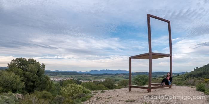 Una parada de la ruta de Miravinya