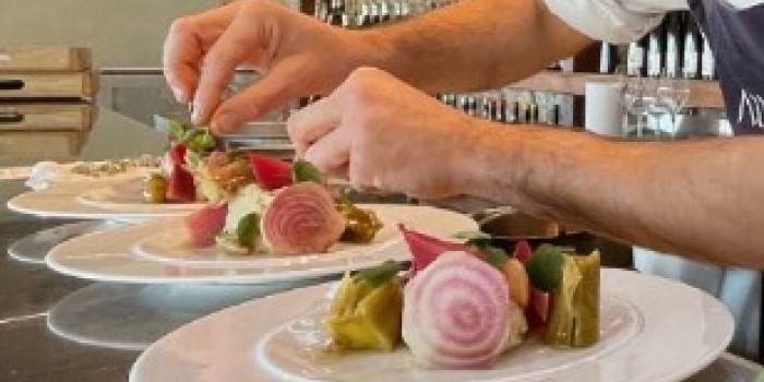 Visita i sopar amb maridatge de temporada