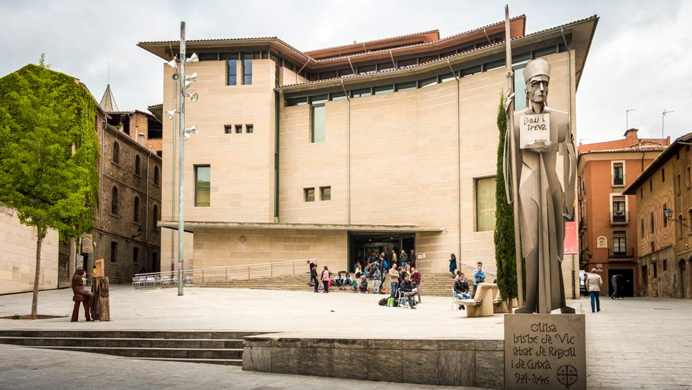 Museu Episcopal de Vic, exterior